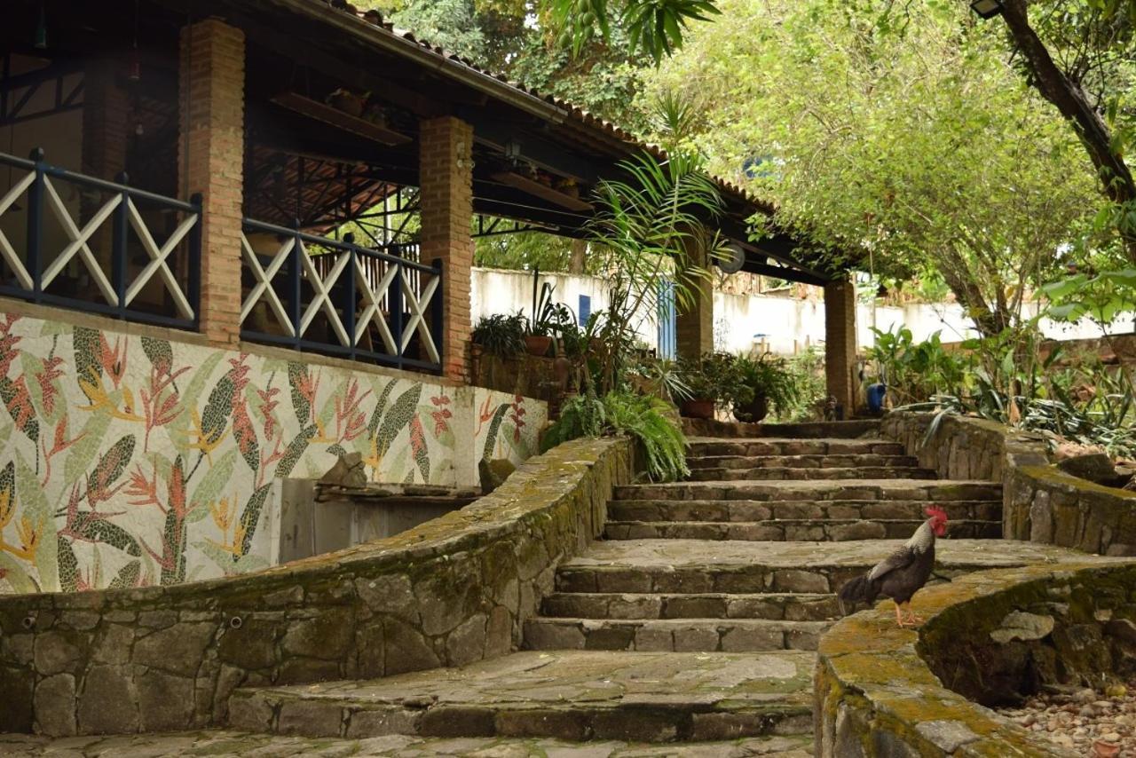 Pousada Chacara Da Dinda Goias Luaran gambar