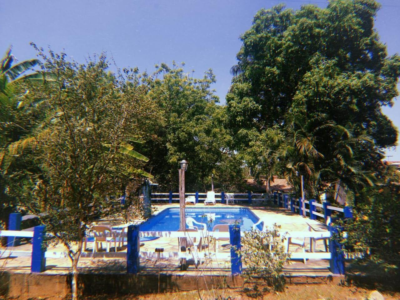 Pousada Chacara Da Dinda Goias Luaran gambar